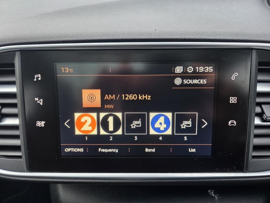 Used Peugeot 308 2018 for sale - 76737317: Photo 24