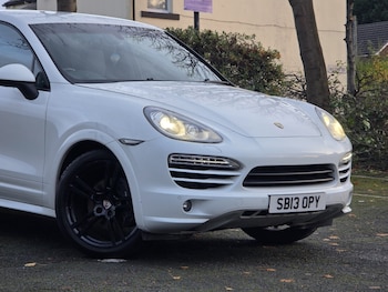 Used Porsche Cayenne 2013 for sale - 78381106: Photo