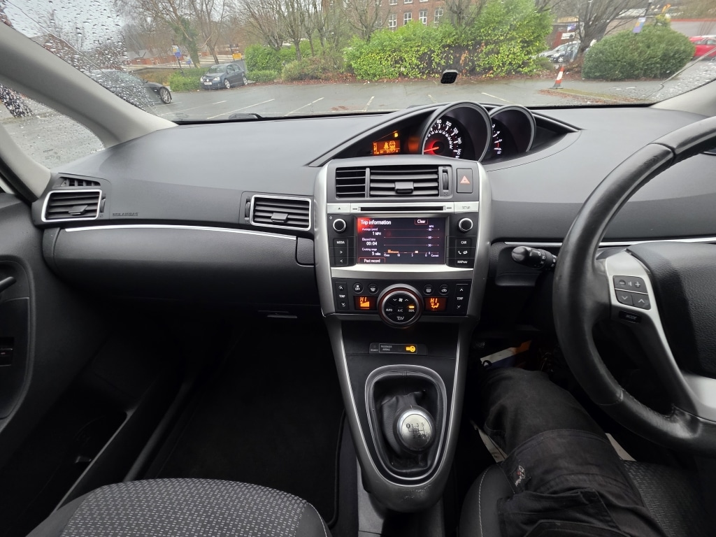 Used Toyota Verso 2013 for sale - 76951424: Photo 27