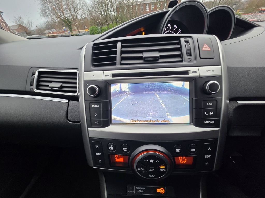 Used Toyota Verso 2013 for sale - 76951424: Photo 30