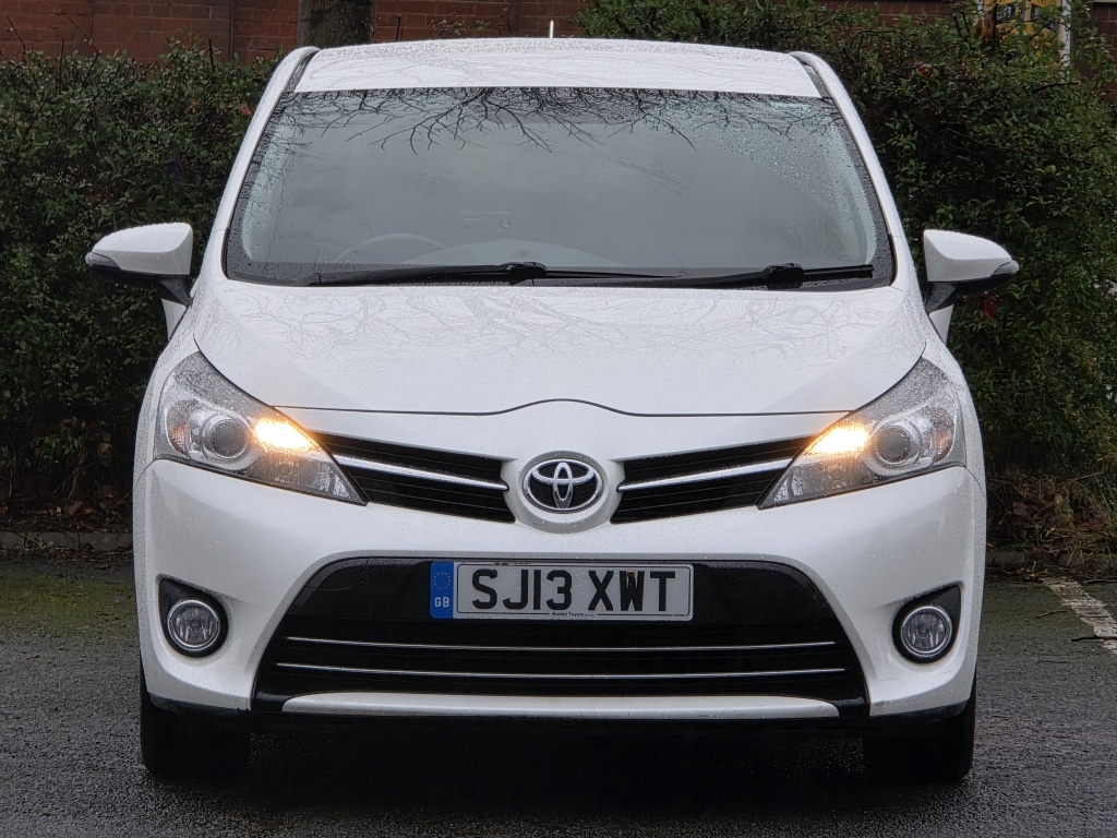 Used Toyota Verso 2013 for sale - 76951424: Photo 4