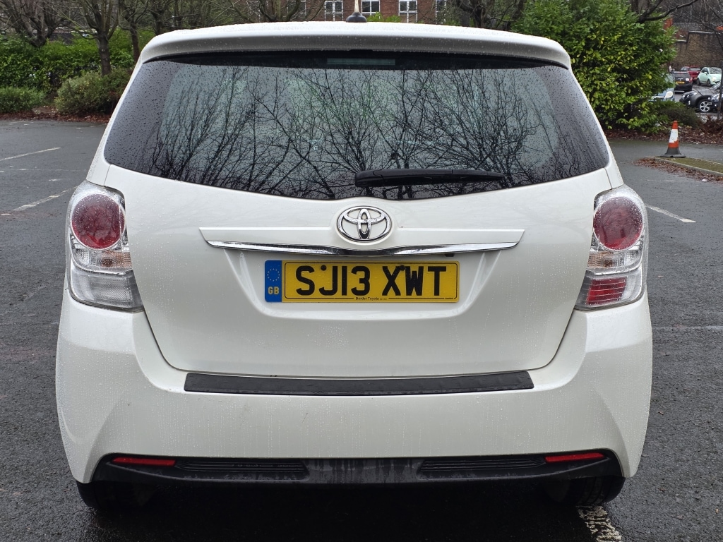 Used Toyota Verso 2013 for sale - 76951424: Photo 8