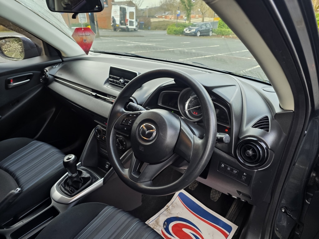 Used Mazda Mazda2 2015 for sale - 77272635: Photo 10