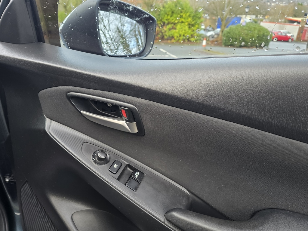 Used Mazda Mazda2 2015 for sale - 77272635: Photo 12