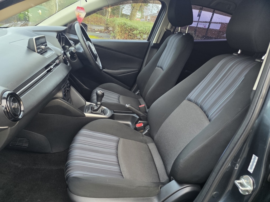 Used Mazda Mazda2 2015 for sale - 77272635: Photo 17