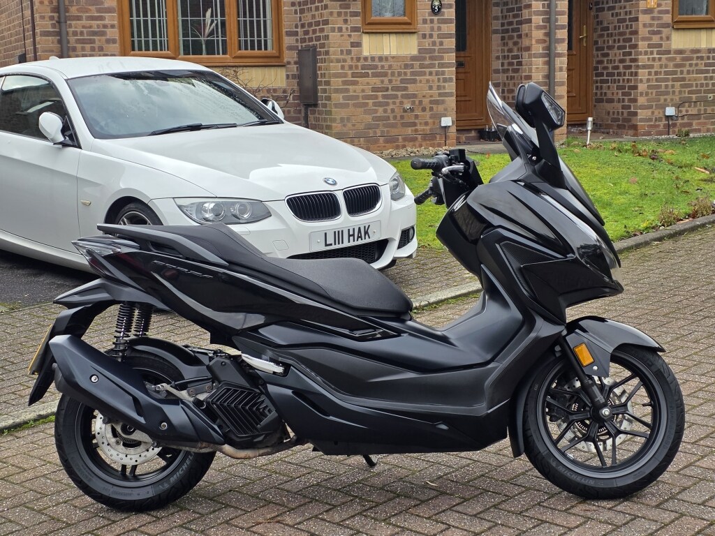 Honda FORZA SCOOTER