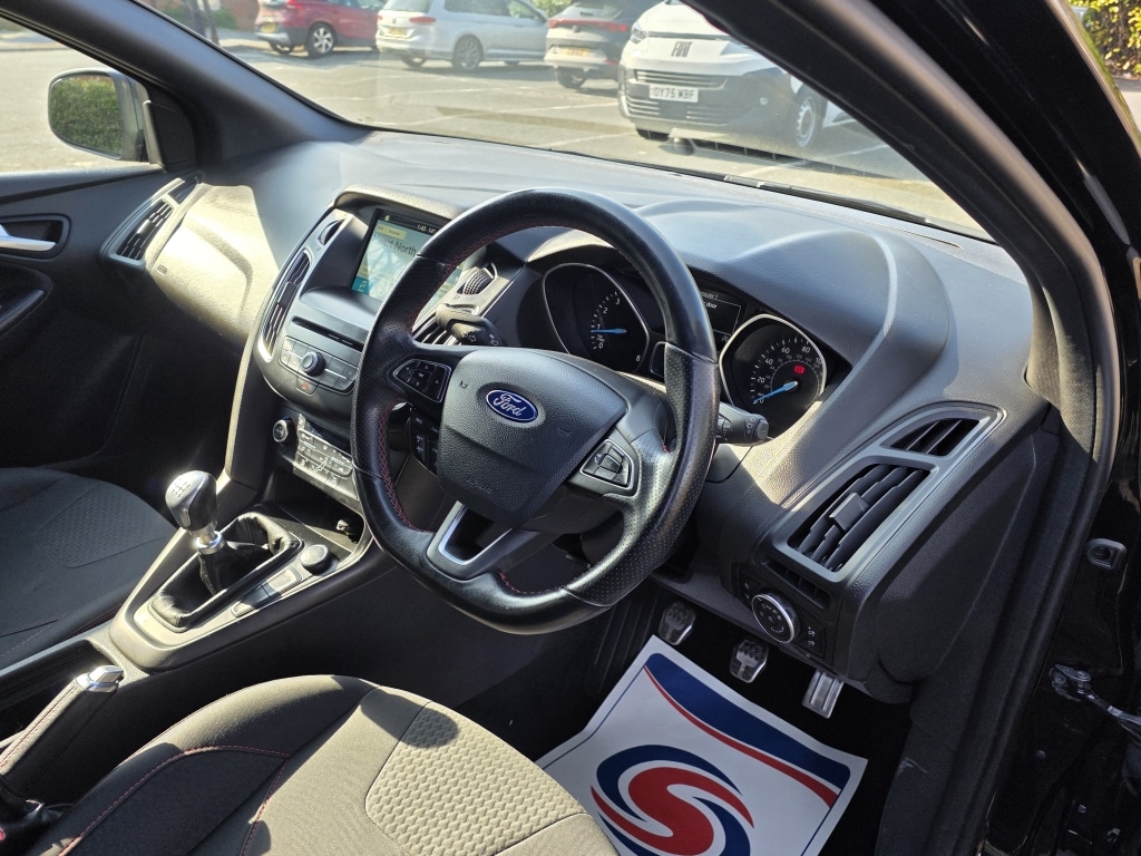 Used Ford Focus 2018 for sale - 78040609: Photo 13