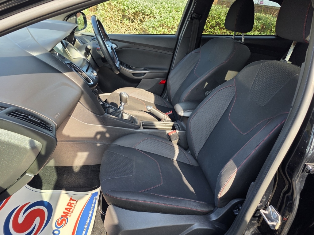 Used Ford Focus 2018 for sale - 78040609: Photo 17