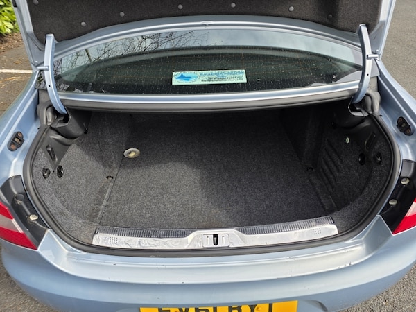 Used Skoda Superb 2011 for sale - 74376400: Photo 18