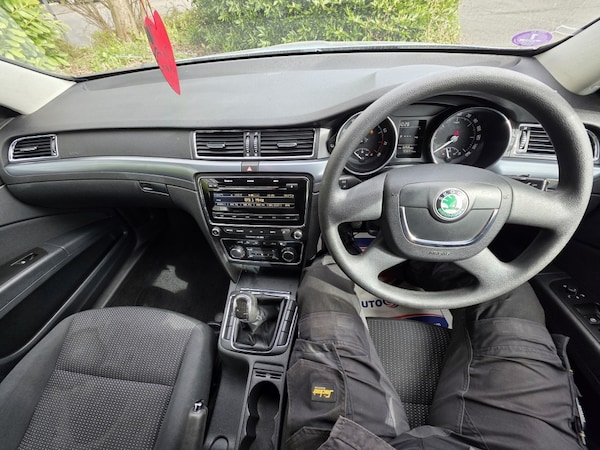 Used Skoda Superb 2011 for sale - 74376400: Photo 28