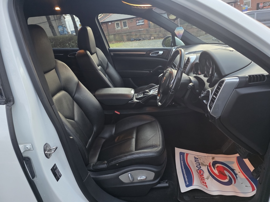 Used Porsche Cayenne 2013 for sale - 76578439: Photo 11