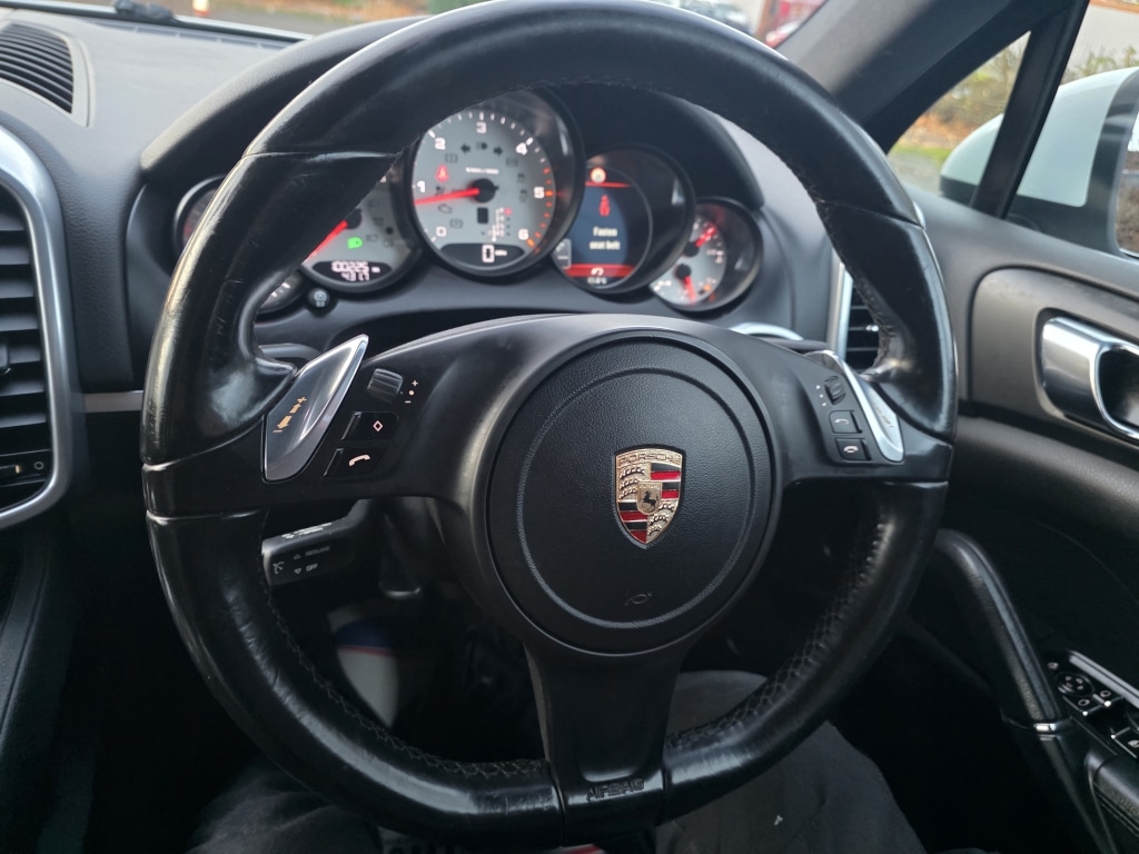 Used Porsche Cayenne 2013 for sale - 76578439: Photo 24