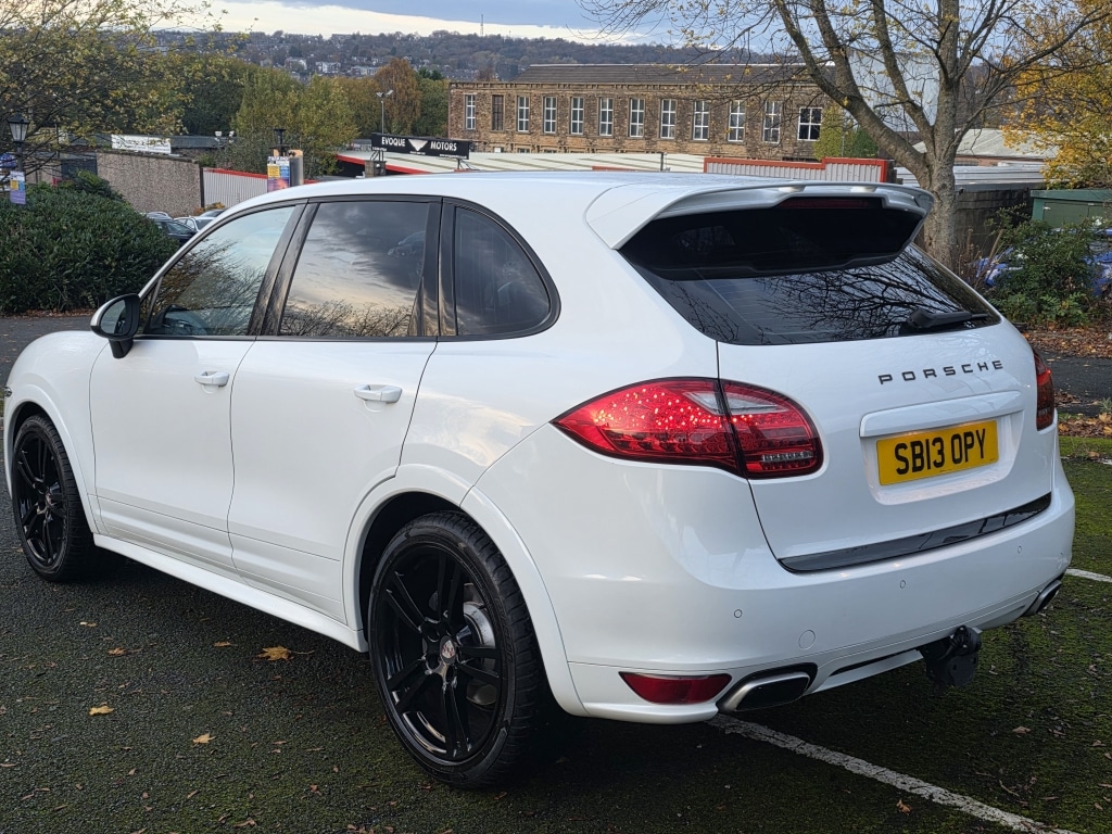 Used Porsche Cayenne 2013 for sale - 76578439: Photo 6