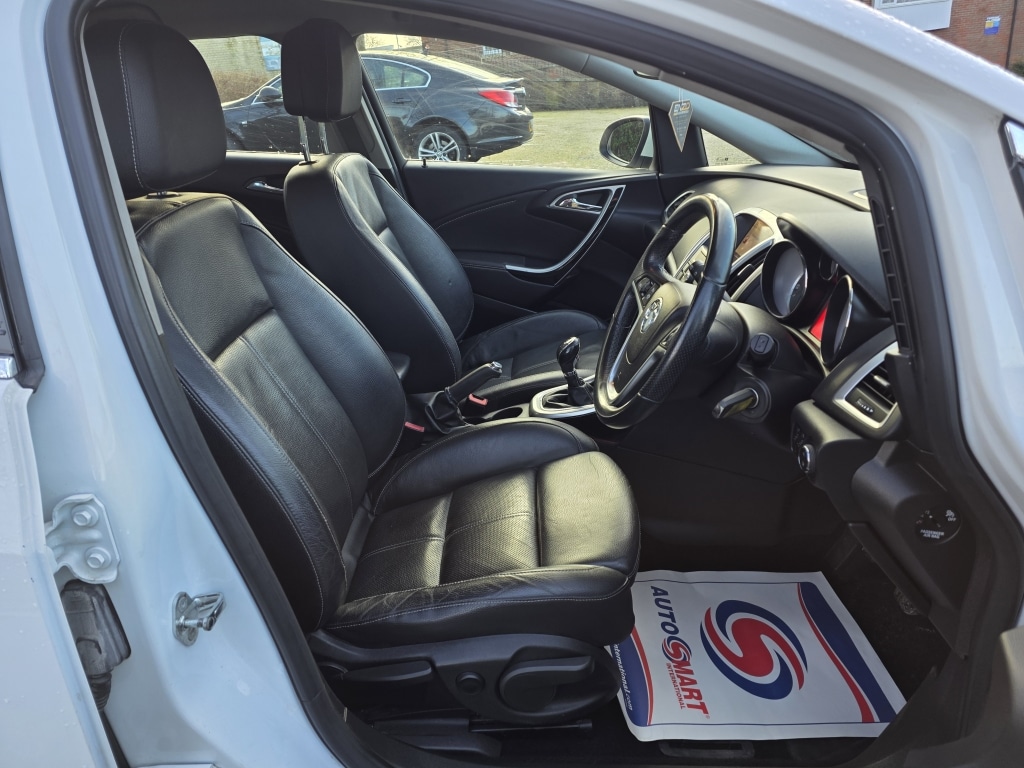 Used Vauxhall Astra 2012 for sale - 76864234: Photo 11