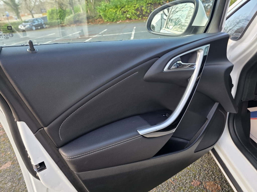 Used Vauxhall Astra 2012 for sale - 76864234: Photo 17