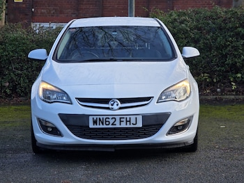 Used Vauxhall Astra 2012 for sale - 76864234: Photo