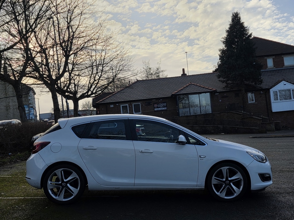 Used Vauxhall Astra 2012 for sale - 76864234: Photo 9