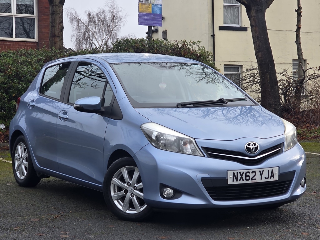 Used Toyota Yaris 2012 for sale - 76666253: Photo 1