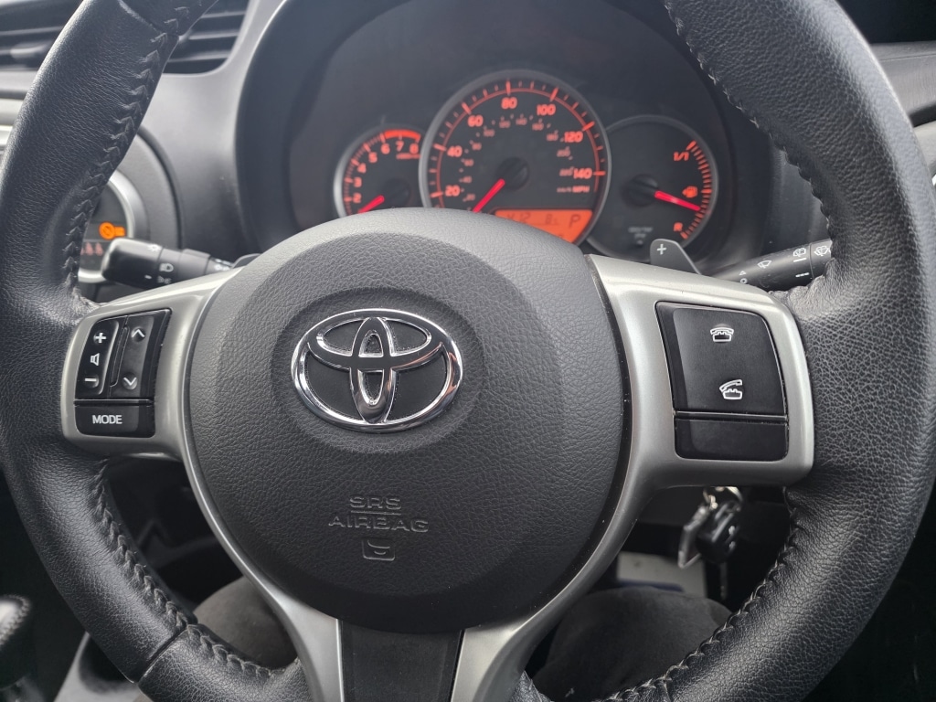 Used Toyota Yaris 2012 for sale - 76666253: Photo 17