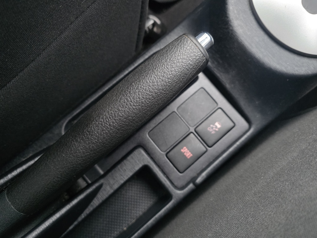 Used Toyota Yaris 2012 for sale - 76666253: Photo 20