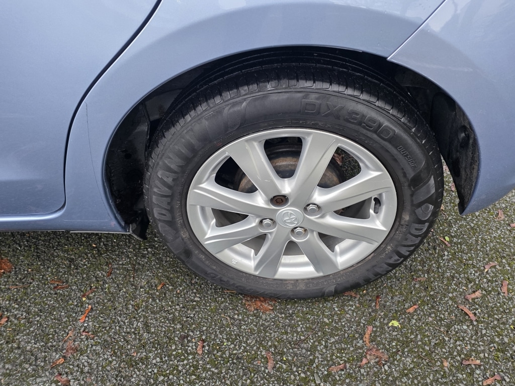 Used Toyota Yaris 2012 for sale - 76666253: Photo 31