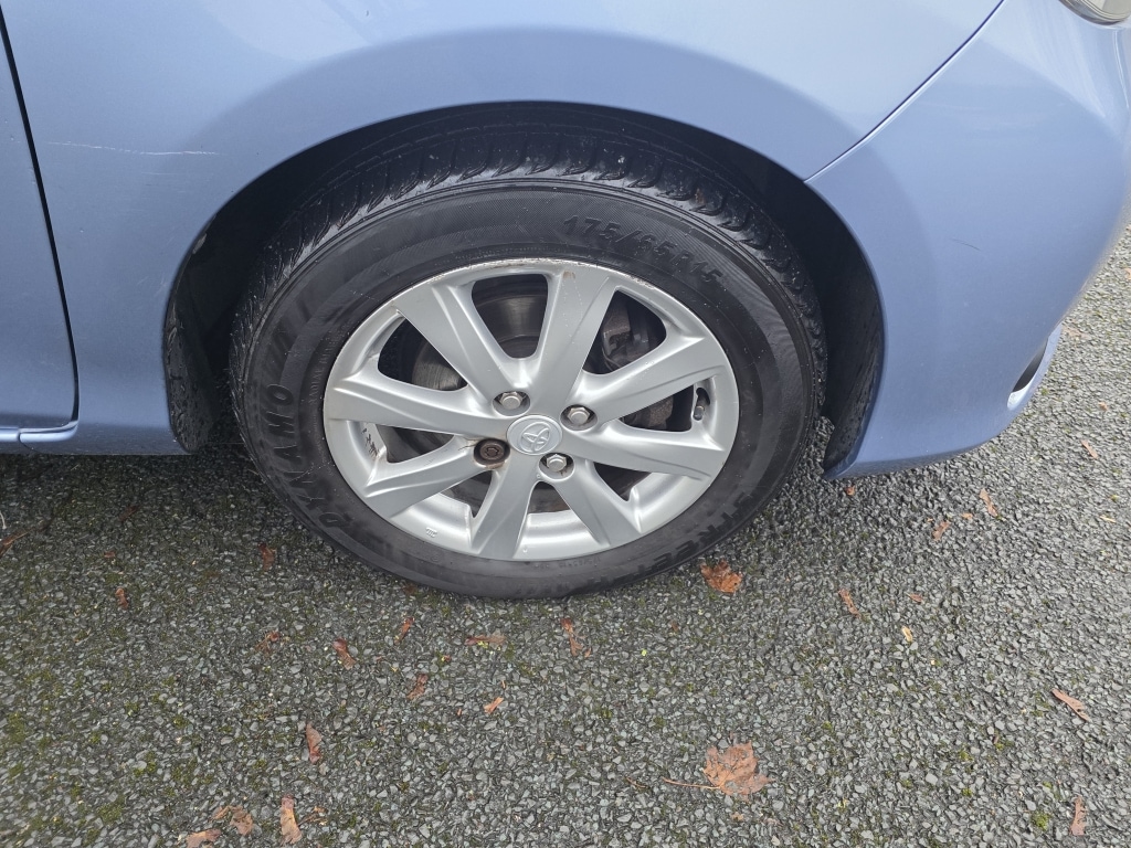 Used Toyota Yaris 2012 for sale - 76666253: Photo 33