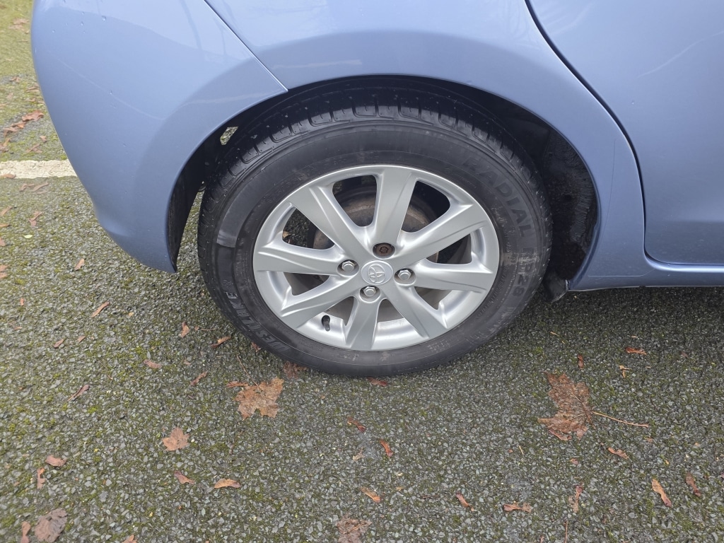 Used Toyota Yaris 2012 for sale - 76666253: Photo 34