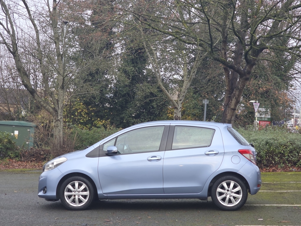 Used Toyota Yaris 2012 for sale - 76666253: Photo 4