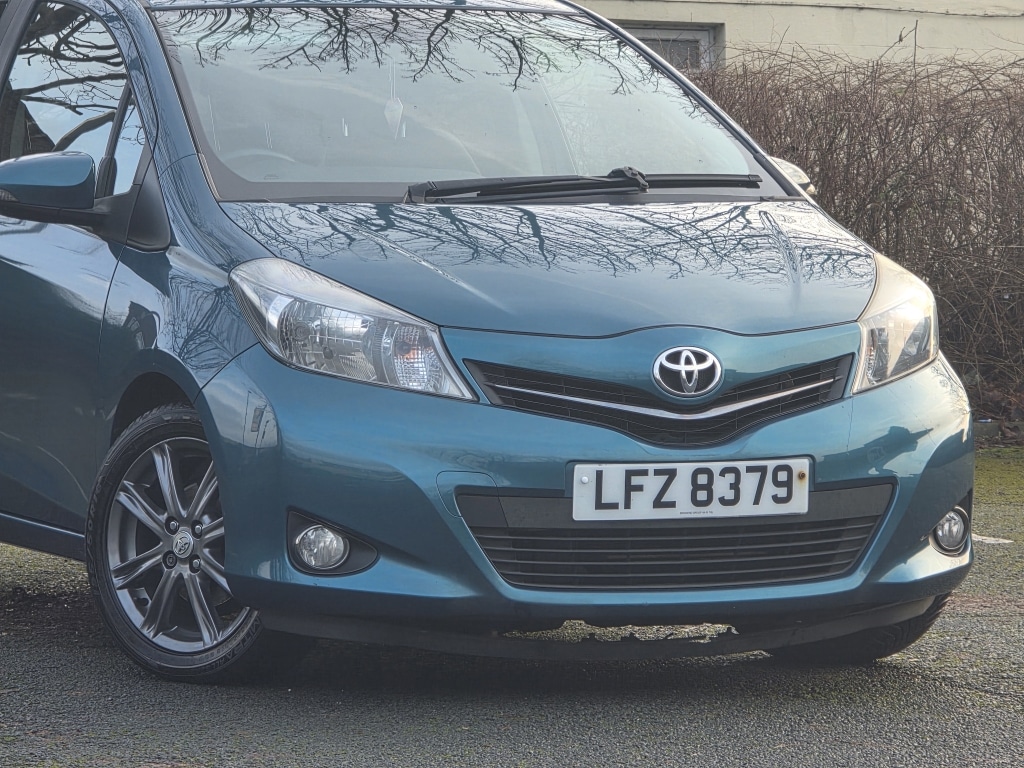 Used Toyota Yaris 2012 for sale - 77034721: Photo 2