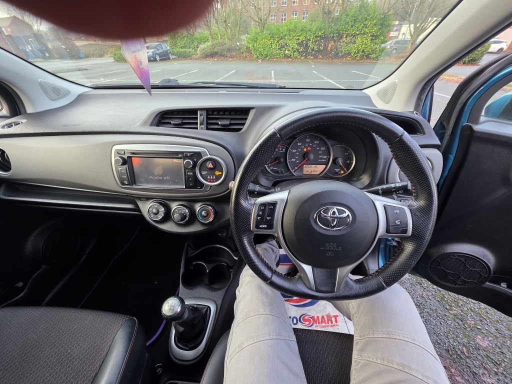 Used Toyota Yaris 2012 for sale - 77034721: Photo 20