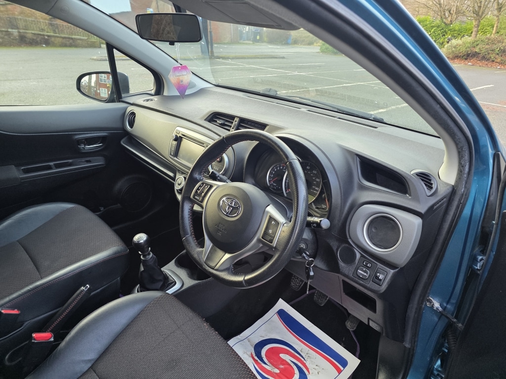 Used Toyota Yaris 2012 for sale - 77034721: Photo 9