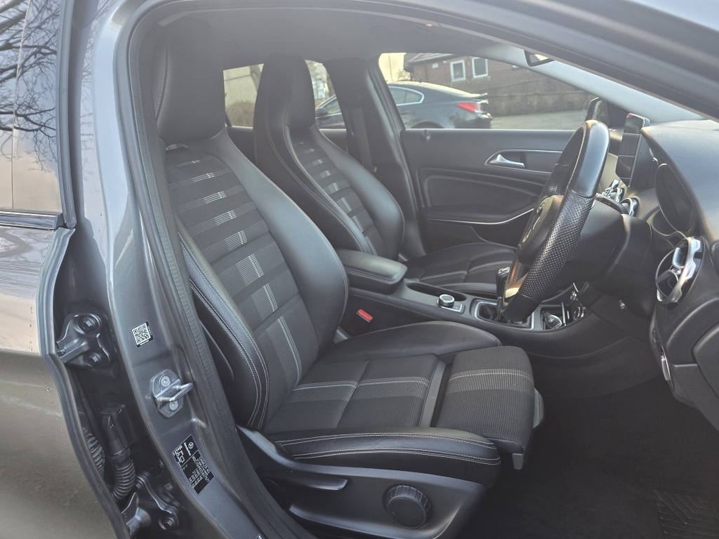 Used Mercedes-Benz GLA 2019 for sale - 76864231: Photo 12