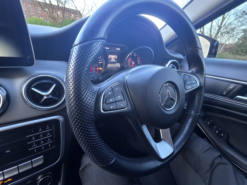 Used Mercedes-Benz GLA 2019 for sale - 76864231: Photo 24