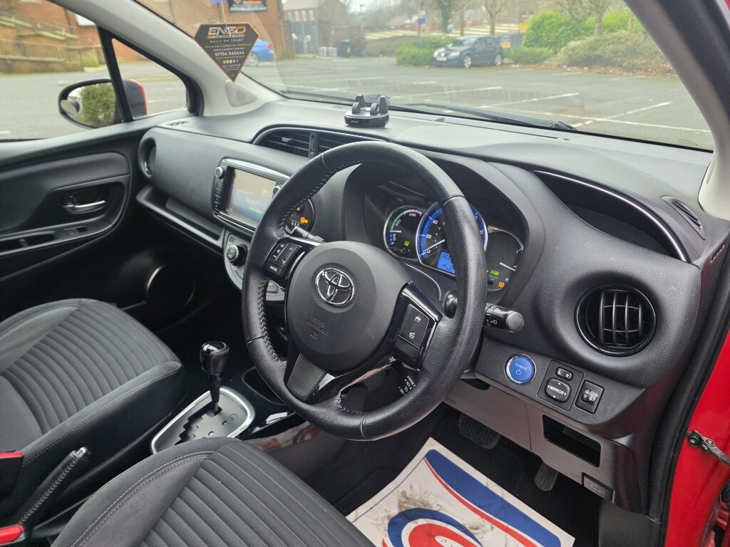 Used Toyota Yaris 2016 for sale - 77419454: Photo 12