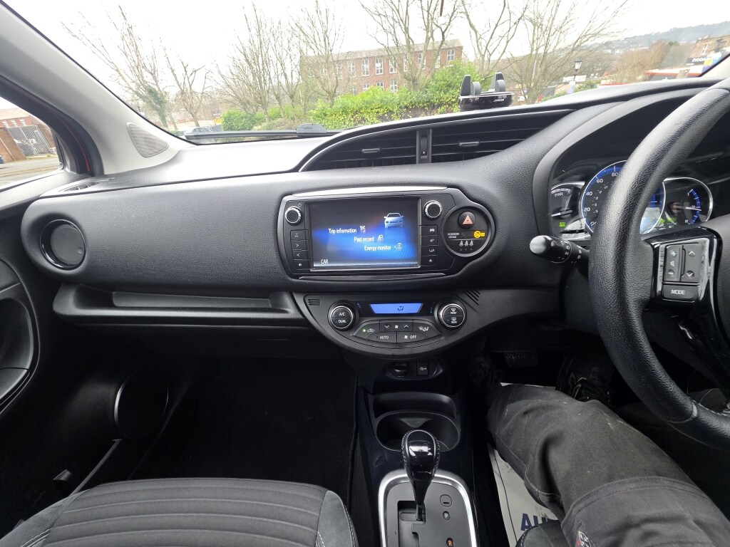 Used Toyota Yaris 2016 for sale - 77419454: Photo 26