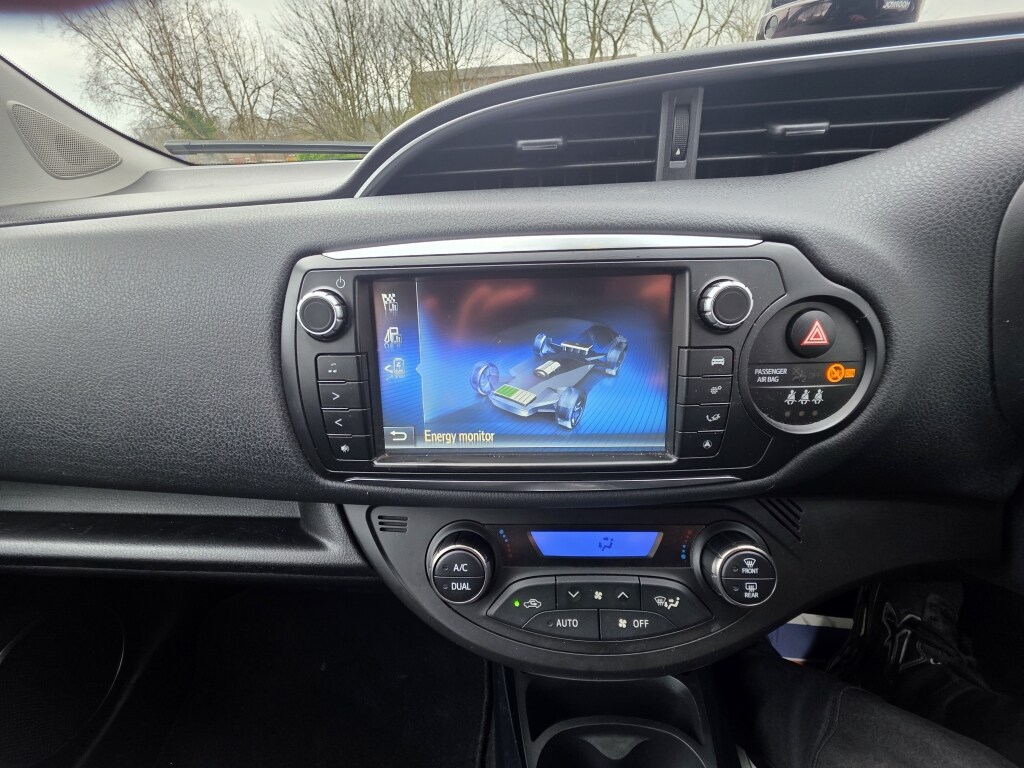 Used Toyota Yaris 2016 for sale - 77419454: Photo 27