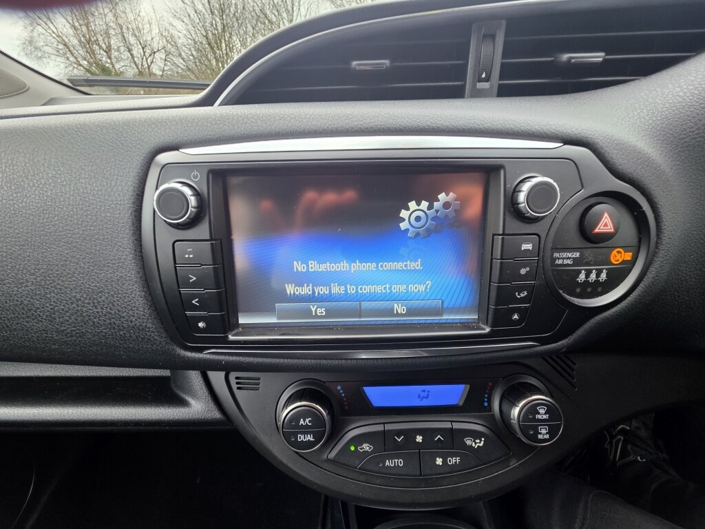 Used Toyota Yaris 2016 for sale - 77419454: Photo 28