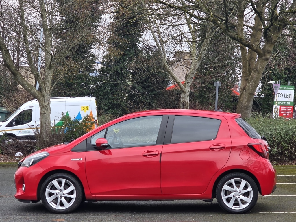 Used Toyota Yaris 2016 for sale - 77419454: Photo 3