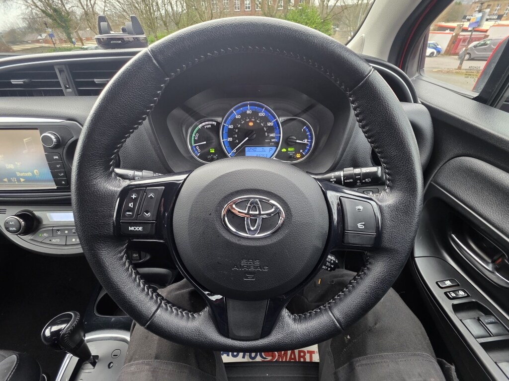 Used Toyota Yaris 2016 for sale - 77419454: Photo 31