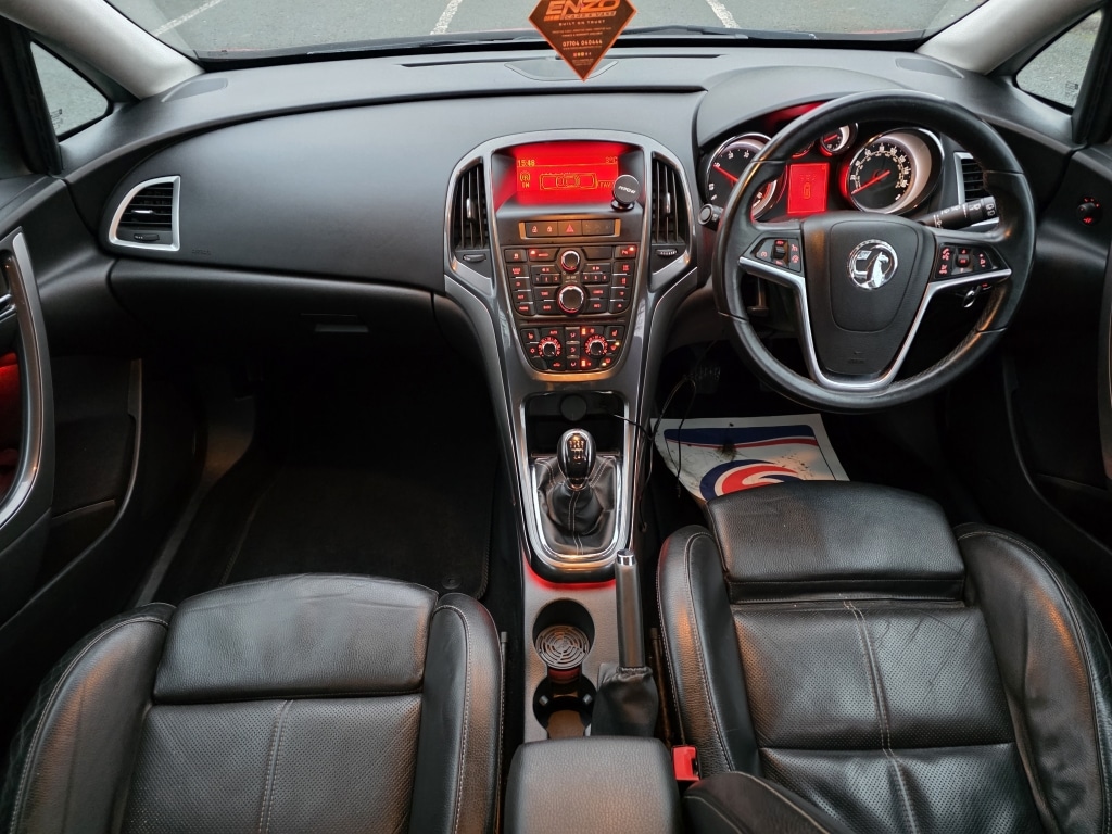Used Vauxhall Astra 2013 for sale - 77272634: Photo 16