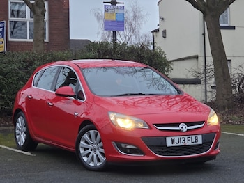 Used Vauxhall Astra 2013 for sale - 77272634: Photo