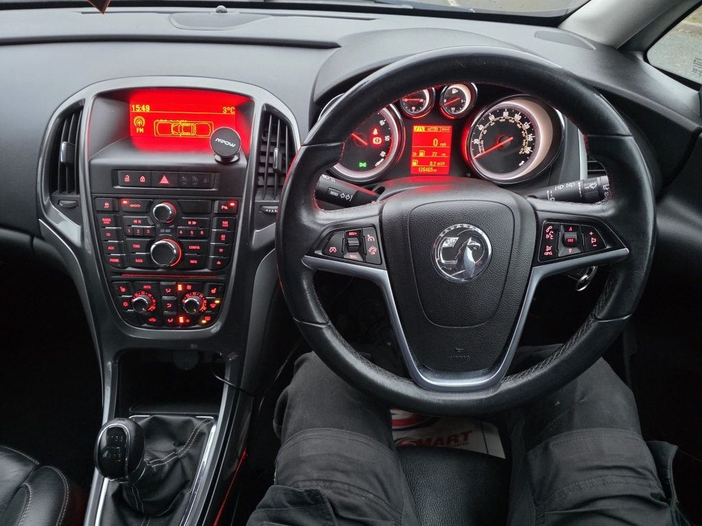 Used Vauxhall Astra 2013 for sale - 77272634: Photo 23