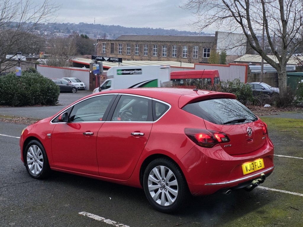 Used Vauxhall Astra 2013 for sale - 77272634: Photo 8