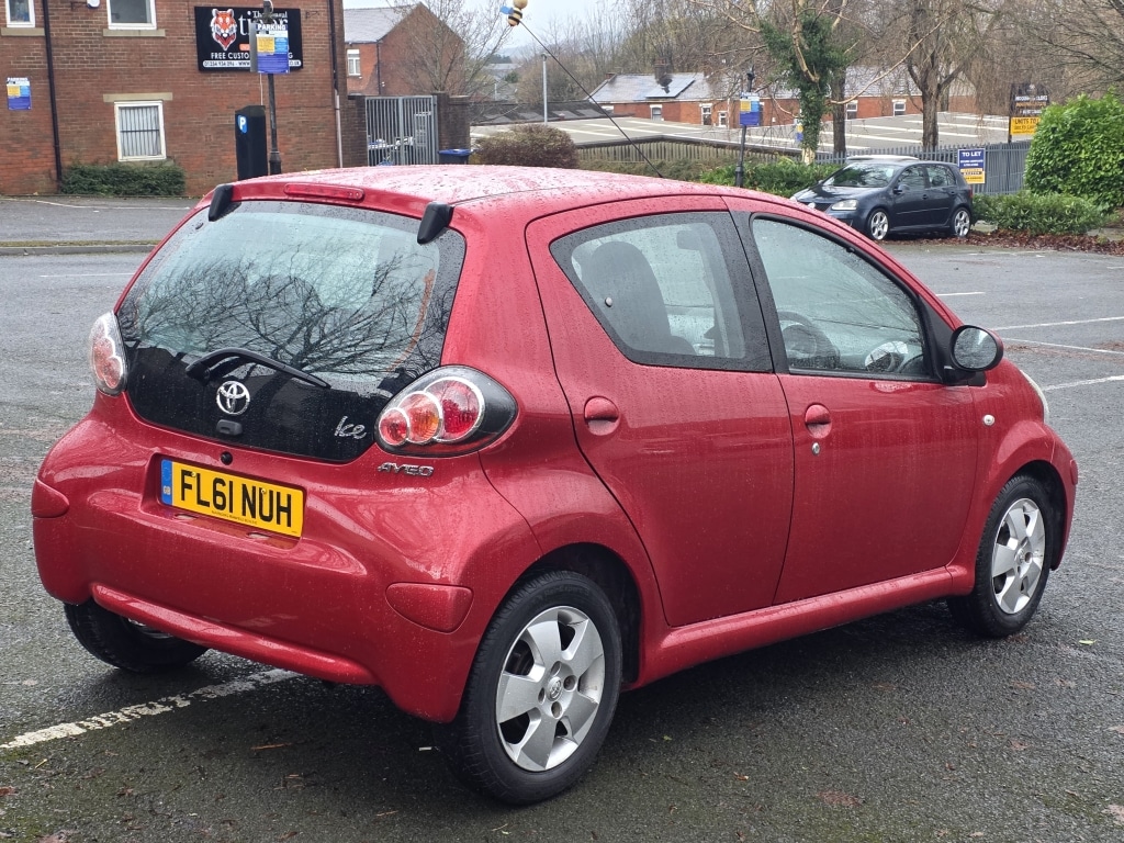 Used Toyota AYGO 2011 for sale - 76770233: Photo 8