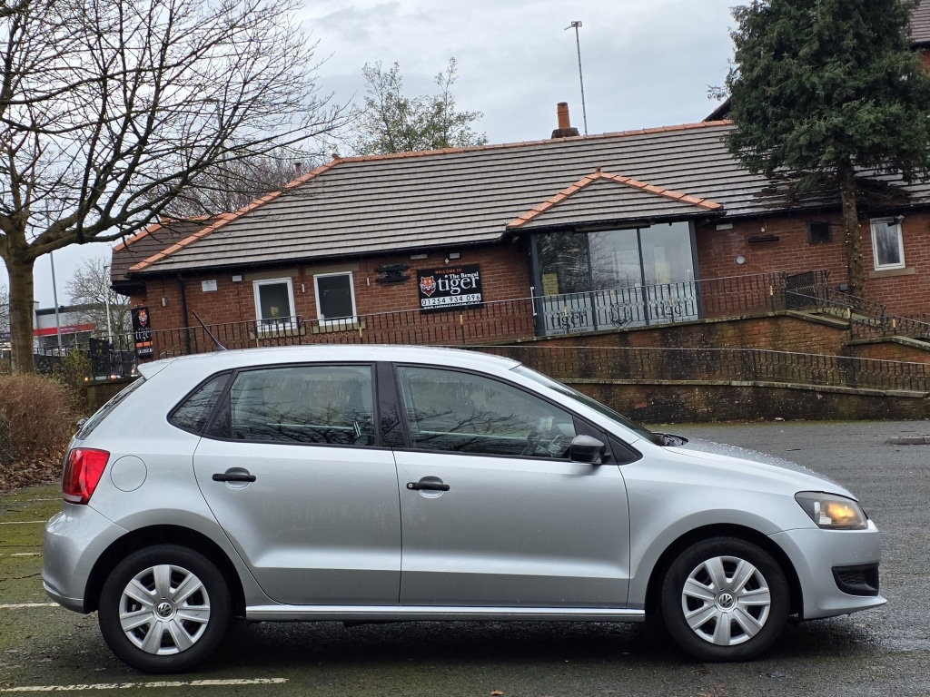 Used Volkswagen Polo 2014 for sale - 76737313: Photo 9