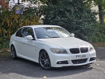 Used BMW 3 Series 2011 for sale - 75909200: Photo
