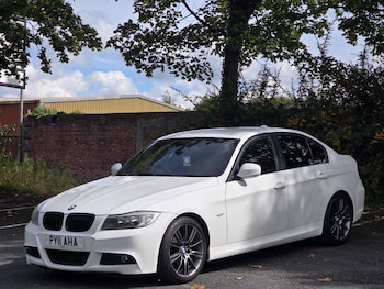 Used BMW 3 Series 2011 for sale - 75909200: Photo