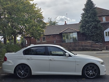 Used BMW 3 Series 2011 for sale - 75909200: Photo