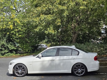 Used BMW 3 Series 2011 for sale - 75909200: Photo