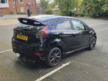 Used Ford Fiesta 2016 for sale - 75836590: Photo